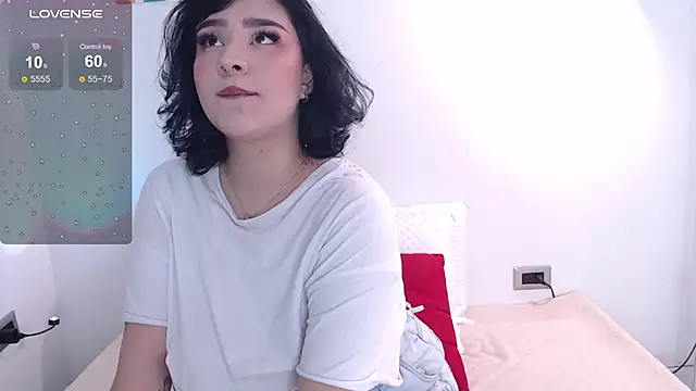 Annie Villaa online show from September 19, 4:06 pm