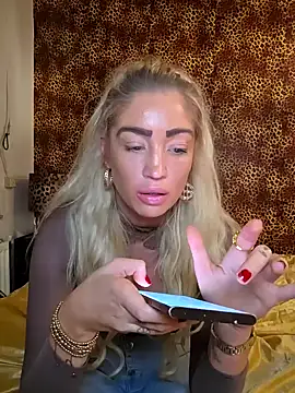 lotteliefde1 online show from September 13, 9:34 pm