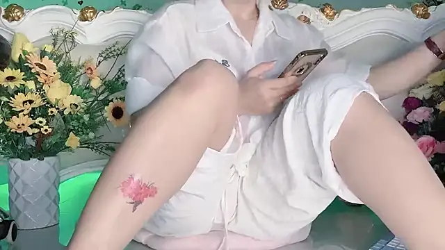   Joy69   online show from February 25, 10:03 am