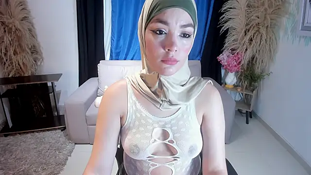 SofiaRivera1 online show from June 18, 9:19 pm
