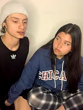 Snapshot of Karma_And_Sex chatting on September 21, 2:05 pm Karma And Sex online show from September 21, 2:05 pm