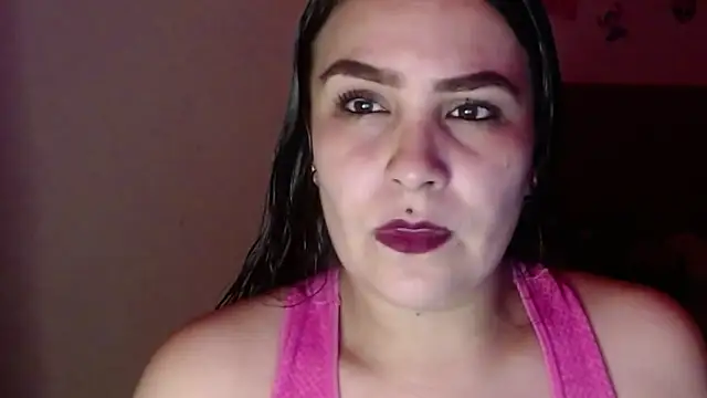 Snapshot of Salma_deep chatting on October 15, 10:56 pm Salma deep online show from October 15, 10:56 pm