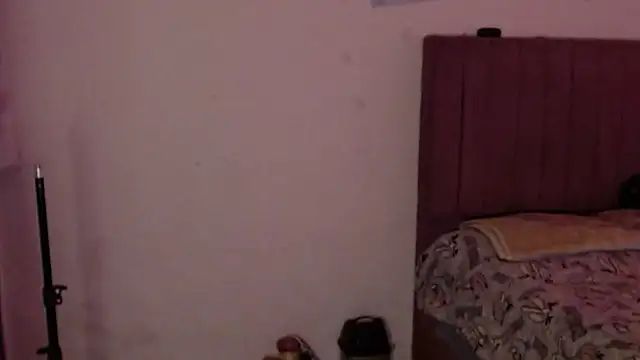 Snapshot of Salma_deep chatting on October 28, 8:46 pm Salma deep online show from October 28, 8:46 pm