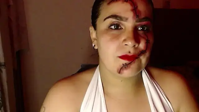 Snapshot of Salma_deep chatting on October 31, 12:56 am Salma deep online show from October 31, 12:56 am