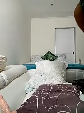 Afrigantia online show from September 29, 4:50 am