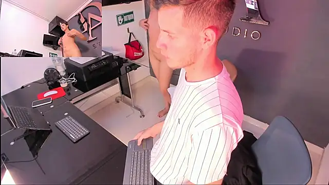 lara and danny online show from September 19, 8:30 pm