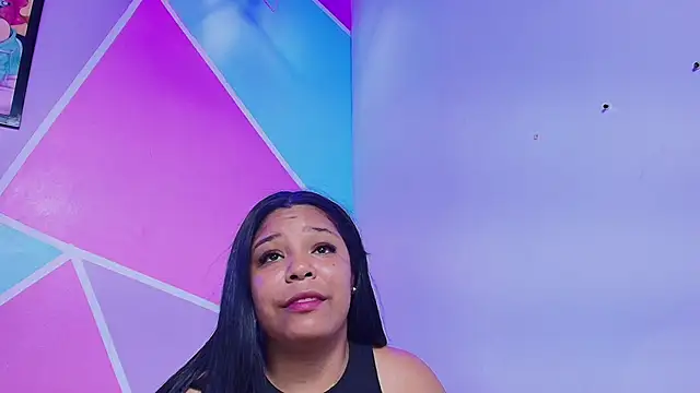 naomi campbel  online show from April 8, 8:55 pm