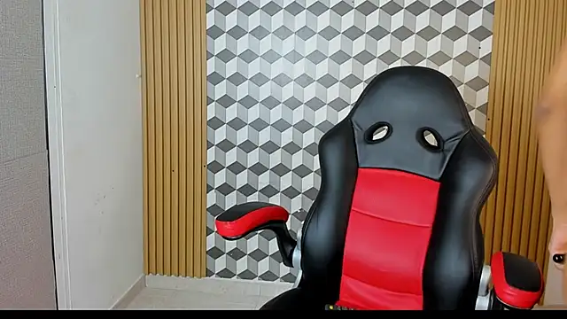 alice  brow online show from October 6, 5:40 pm