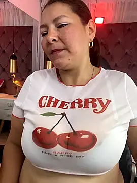 Snapshot of Sussan__ chatting on September 25, 12:59 pm Sussan online show from September 25, 12:59 pm