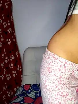 Snapshot of Madow_Lu chatting on September 18, 2:21 am Madow Lu online show from September 18, 2:21 am