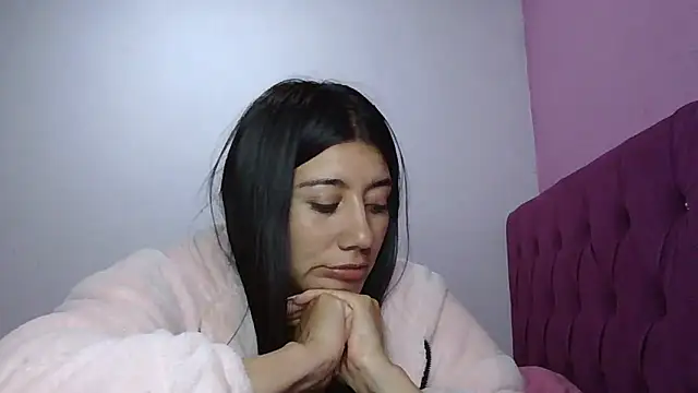 Snapshot of Madow_Lu chatting on October 24, 12:06 am Madow Lu online show from October 24, 12:06 am