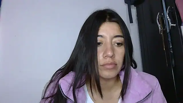 Snapshot of Madow_Lu chatting on October 31, 11:58 am Madow Lu online show from October 31, 11:58 am