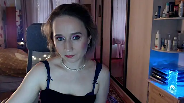 Snapshot of ClassyInna chatting on October 29, 9:46 am ClassyInna online show from October 29, 9:46 am