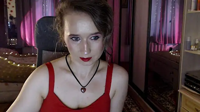 Snapshot of ClassyInna chatting on October 10, 11:37 am ClassyInna online show from October 10, 11:37 am