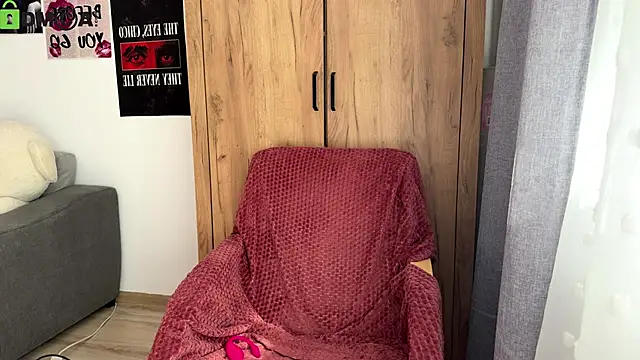 Snapshot of ScarlettSmithX chatting on October 1, 11:15 am ScarlettSmithX online show from October 1, 11:15 am