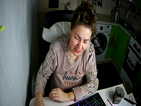 Snapshot of Adda1205 chatting on October 29, 7:16 pm Adda1205 online show from October 29, 7:16 pm