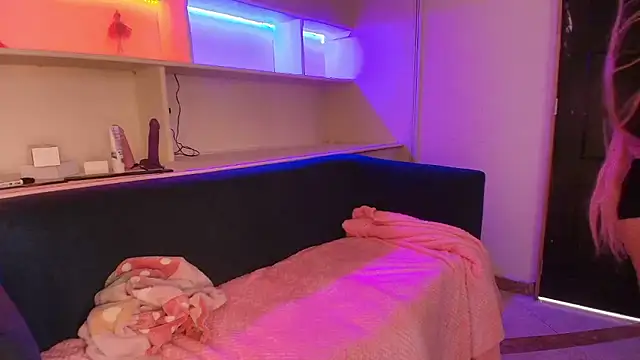 Terraelowen online show from October 10, 11:48 am