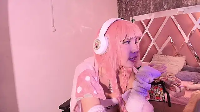 Terraelowen online show from October 11, 11:58 am