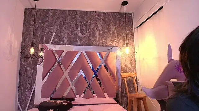 Terraelowen online show from February 10, 11:24 am