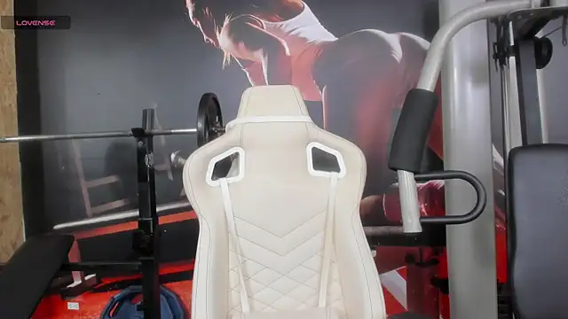 AlaskaAmato online show from October 3, 7:08 pm