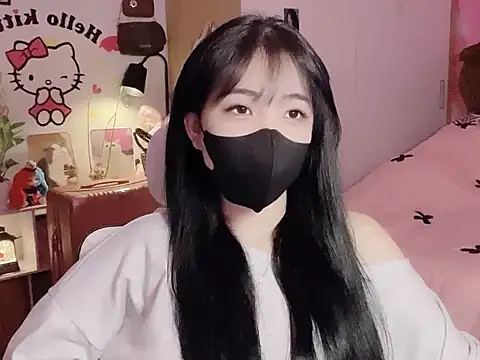 keelinnn19 online show from February 13, 3:35 pm