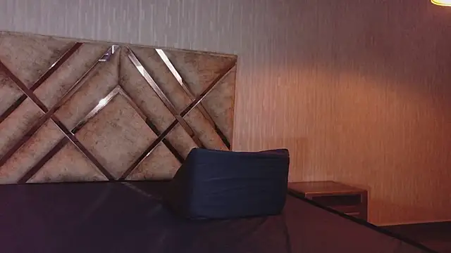 Snapshot of angeles_azul chatting on October 14, 5:15 pm angeles azul online show from October 14, 5:15 pm