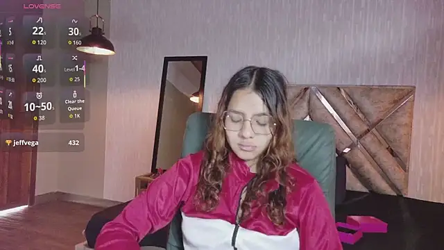 Snapshot of angeles_azul chatting on October 4, 1:39 pm angeles azul online show from October 4, 1:39 pm