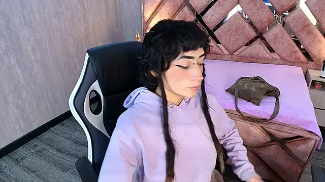 Babyyrasta666 online show from November 5, 3:12 am