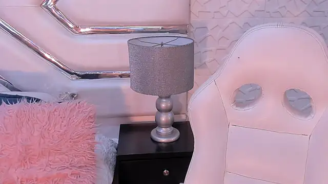 TatiLee online show from November 11, 6:27 pm