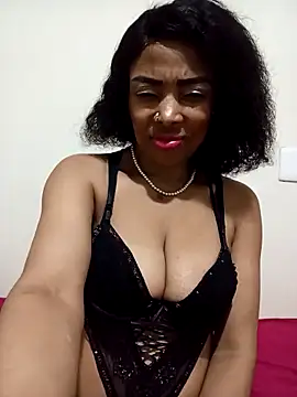 Snapshot of SEXYMOANSXX chatting on October 30, 8:21 pm SEXYMOANSXX online show from October 30, 8:21 pm