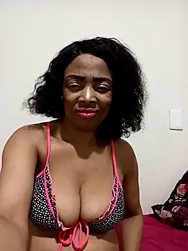 Snapshot of SEXYMOANSXX chatting on October 29, 5:59 pm SEXYMOANSXX online show from October 29, 5:59 pm