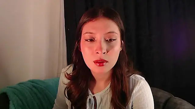 -Ivonny online show from September 8, 9:47 pm