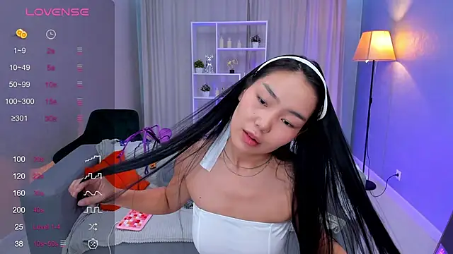 Snapshot of AsianCheek chatting on October 30, 2:25 am AsianCheek online show from October 30, 2:25 am