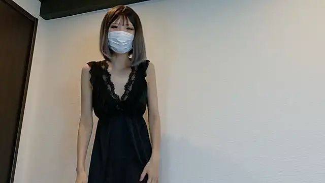 Snapshot of sarina_at chatting on October 22, 4:28 am sarina at online show from October 22, 4:28 am