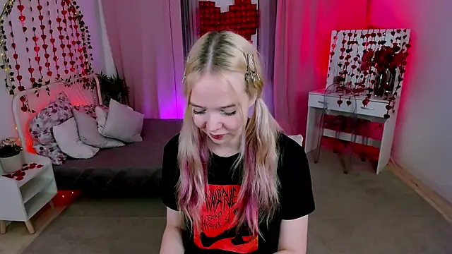 BellaMontgomery online show from February 10, 4:54 pm