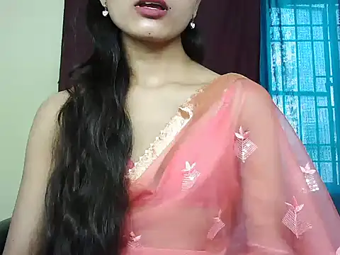 Snapshot of ROSE_GOLDE chatting on September 10, 9:09 am ROSE GOLDE online show from September 10, 9:09 am