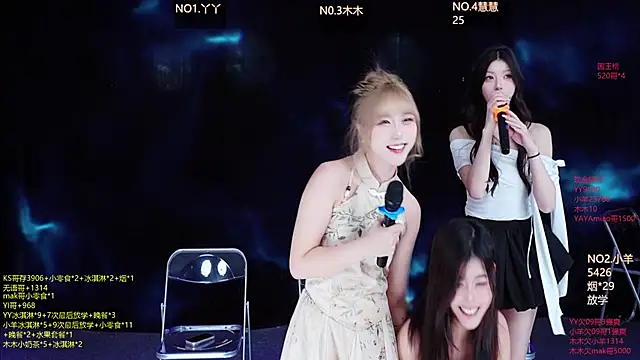 EYgirl222 online show from October 20, 9:23 am