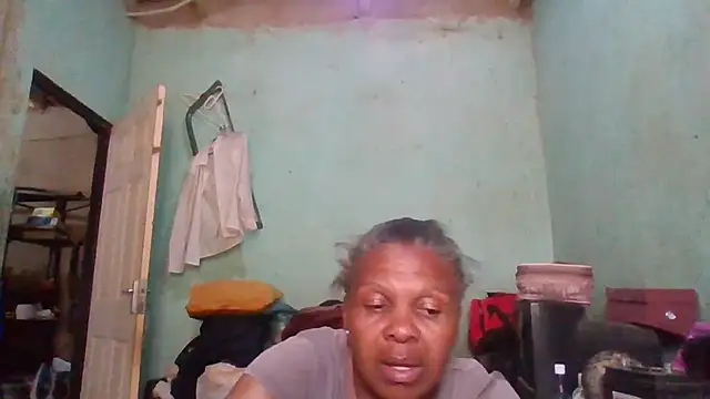 Snapshot of Nicky52 chatting on October 5, 1:16 pm Nicky52 online show from October 5, 1:16 pm