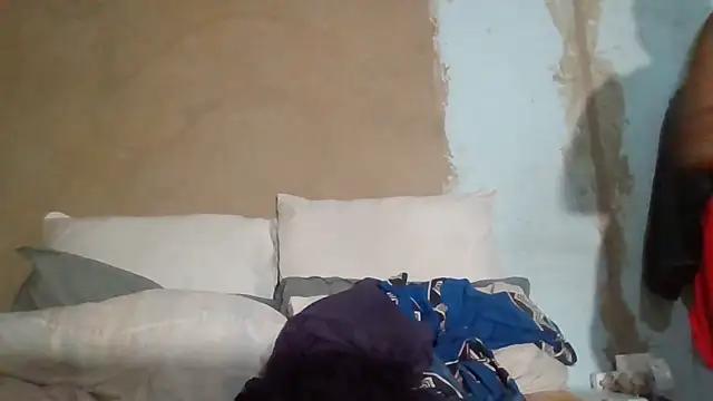 Snapshot of Nicky52 chatting on October 23, 4:57 pm Nicky52 online show from October 23, 4:57 pm