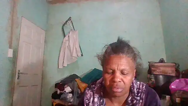 Snapshot of Nicky52 chatting on September 20, 5:06 am Nicky52 online show from September 20, 5:06 am