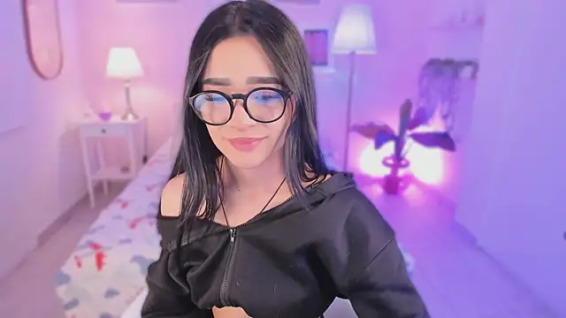 Snapshot of emma_soul1 chatting on September 27, 9:22 pm emma soul1 online show from September 27, 9:22 pm