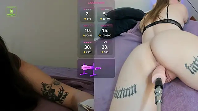 Snapshot of Naomi_Urban chatting on October 26, 12:06 am Naomi Urban online show from October 26, 12:06 am