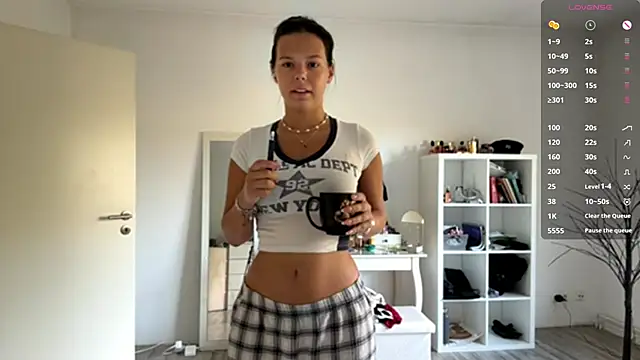 Snapshot of MaydaCornwall chatting on September 26, 7:06 am MaydaCornwall online show from September 26, 7:06 am