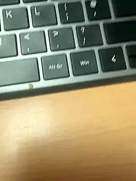 HiddenHoneyLDN online show from January 13, 10:41 am