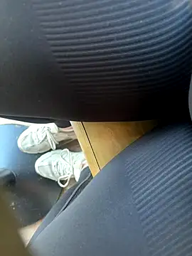 HiddenHoneyLDN online show from November 8, 1:38 pm