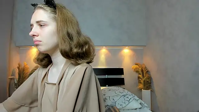 Snapshot of Camilla_Kelly chatting on September 22, 12:53 am Camilla Kelly online show from September 22, 12:53 am