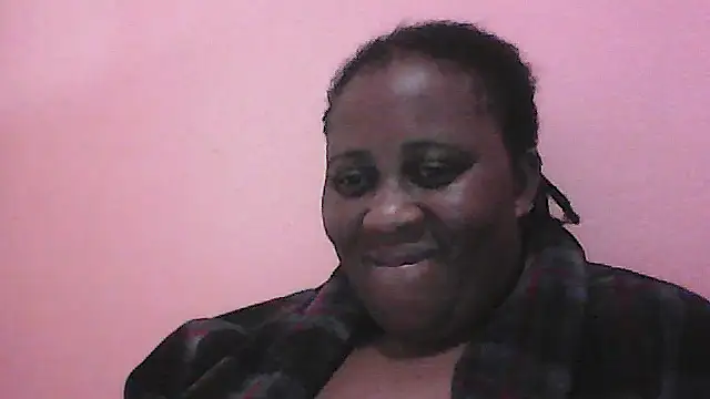 Snapshot of HUGEASSXXXXX chatting on October 6, 5:29 pm HUGEASSXXXXX online show from October 6, 5:29 pm