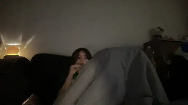 Rosea Champagne online show from September 20, 9:24 pm