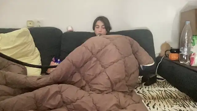 Rosea Champagne online show from October 22, 5:29 pm