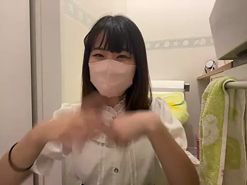 Snapshot of sora_033 chatting on September 8, 3:11 pm sora 033 online show from September 8, 3:11 pm